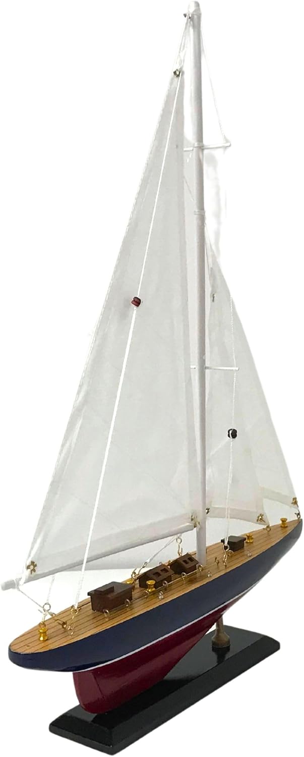 Wooden Sailboat Model – Handcrafted Nautical Yacht Replica (4 Sizes Available)