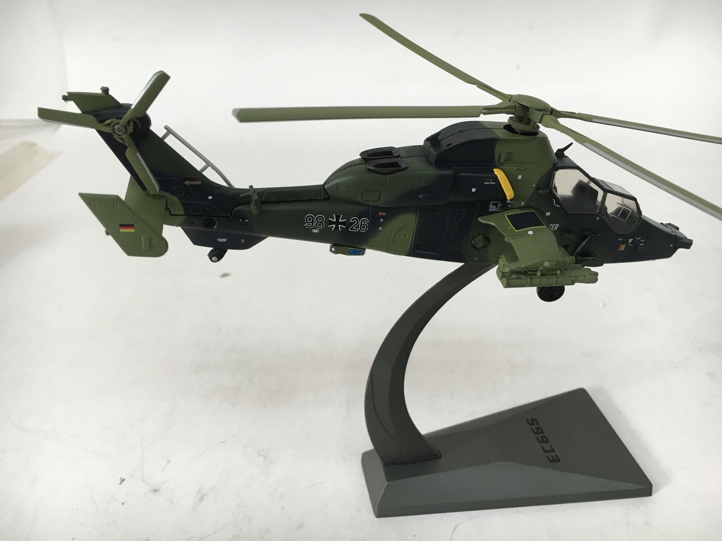 1:72 EC665 Tiger Attack Helicopter Model