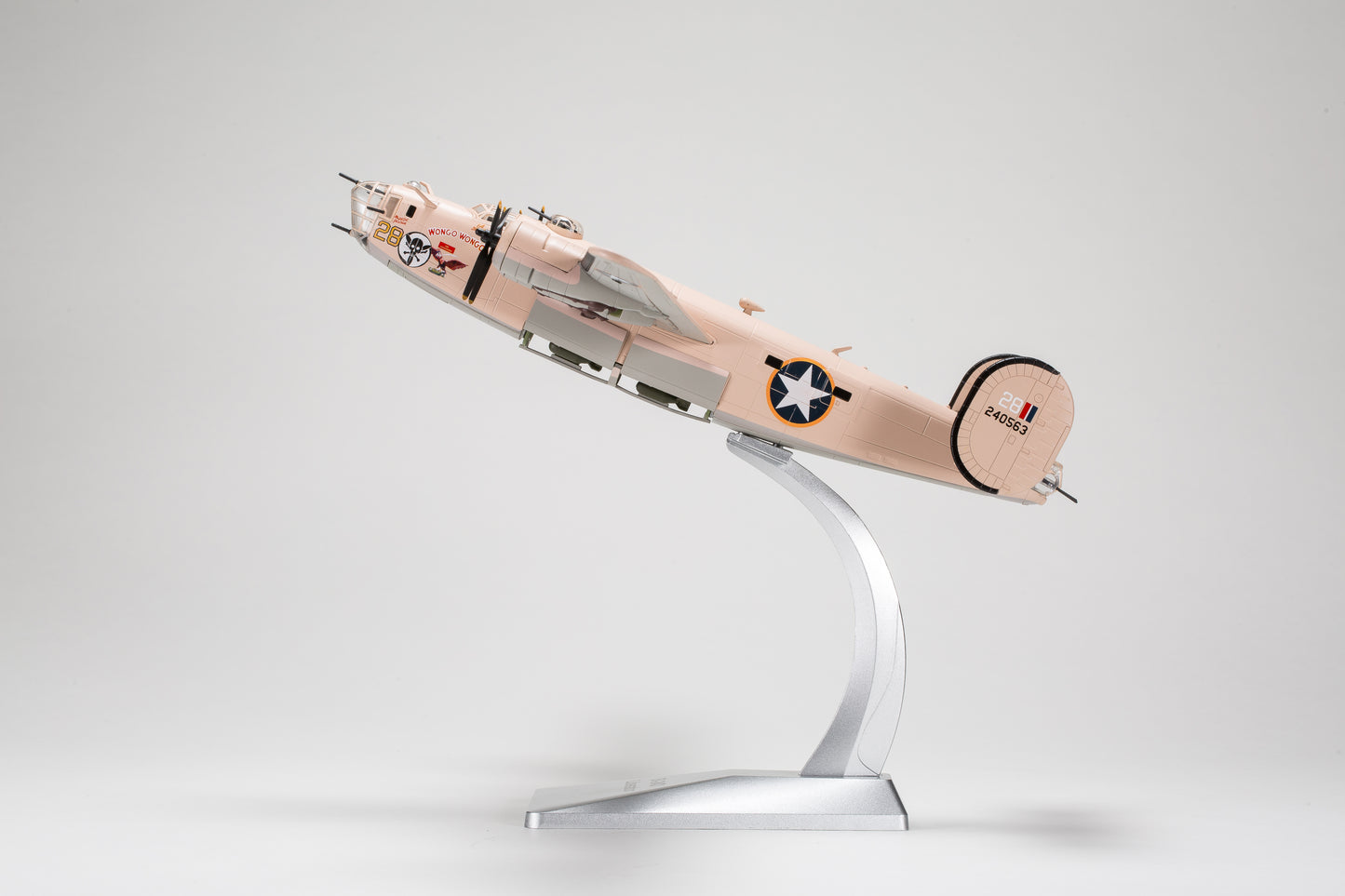 1:72 B-24D Liberator Bomber Model