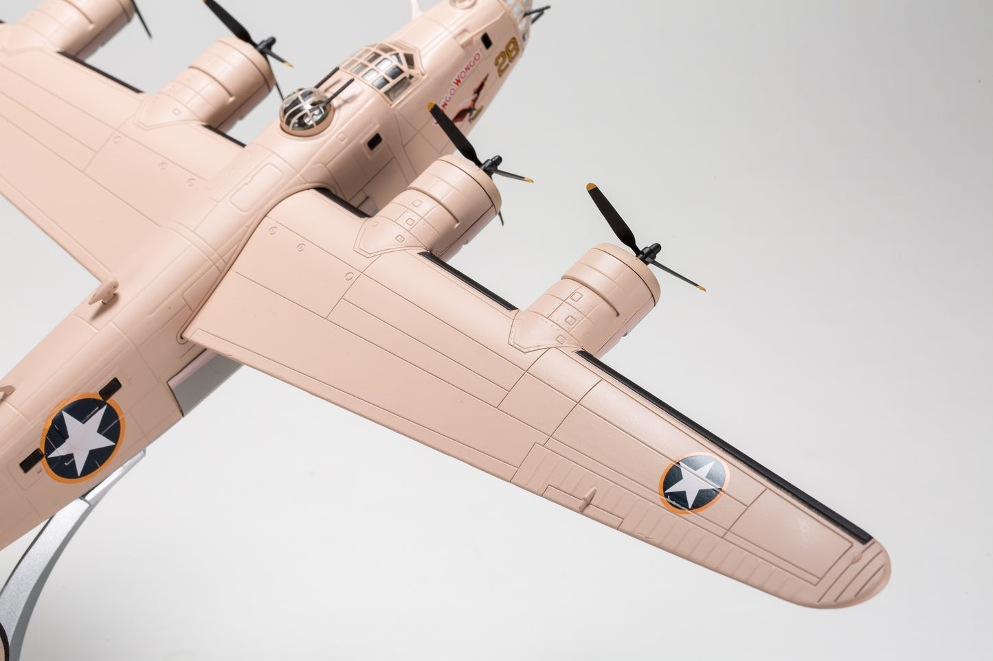1:72 B-24D Liberator Bomber Model