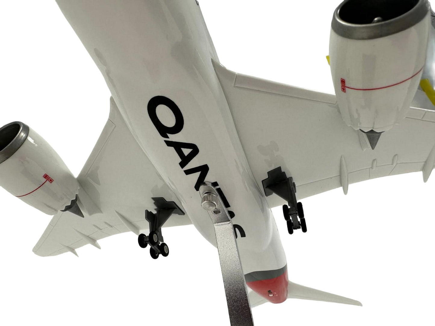 Qantas 787 Boeing Model Plane Large Scale Ideal Gift With Stand - Authentic Replicas & Models