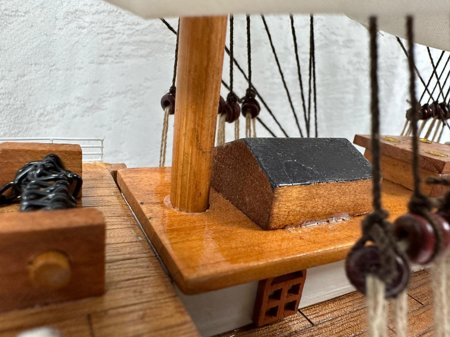 US Coast Guard Model Ship 1H – 65cm Length, Fully Assembled with Stand - Authentic Replicas & Models