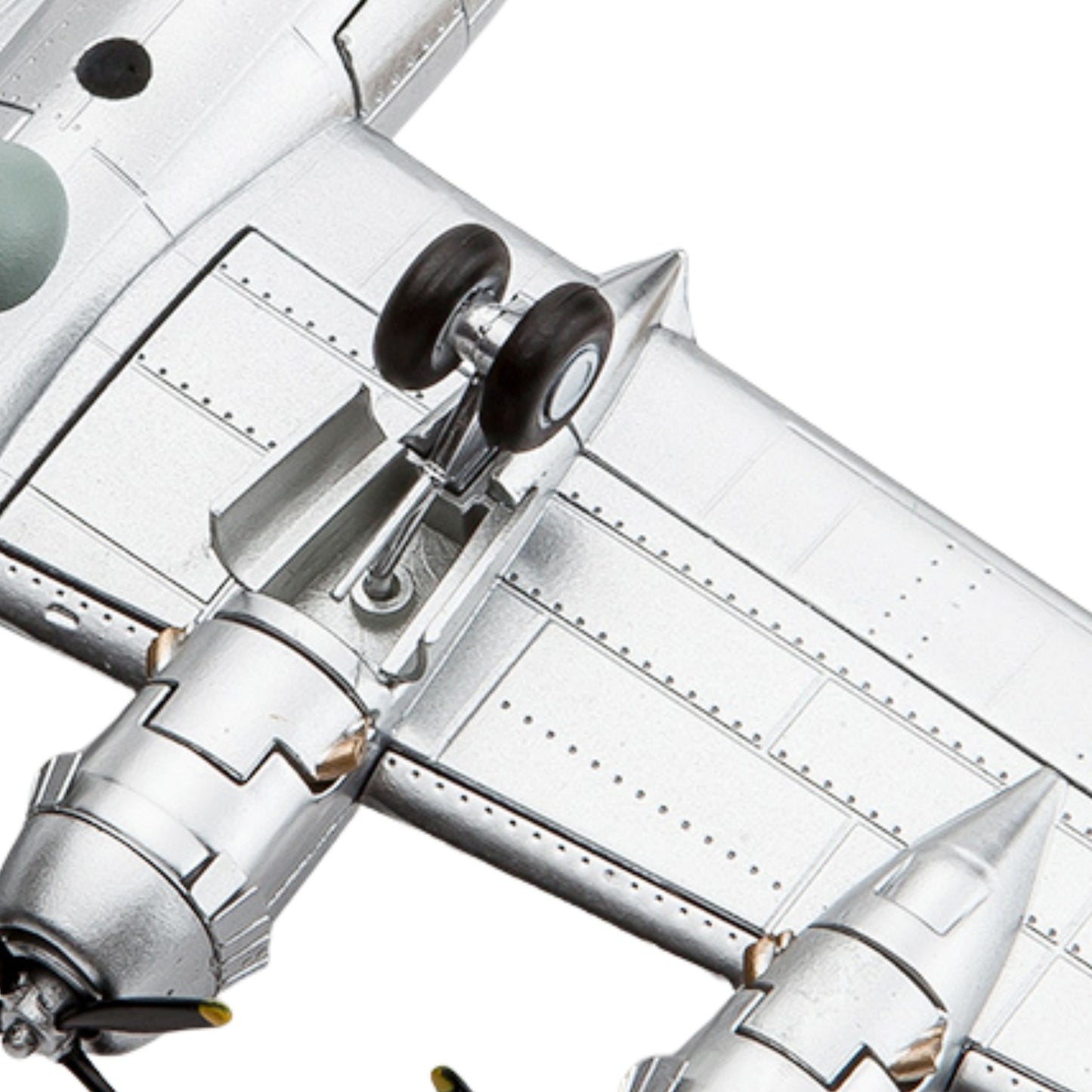 B-29 Superfortress – WWII Bomber Diecast Model 1:144