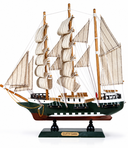 Cutty Sark Wooden Sailing Ship 2E Model 33cm Handcrafted Nautical Display