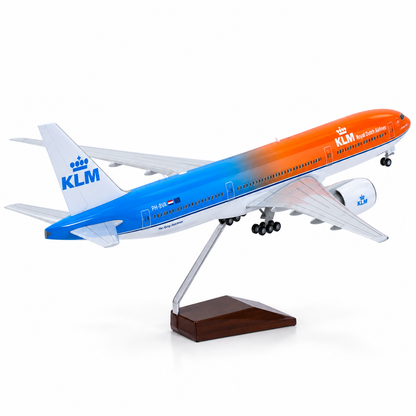 KLM Boeing 777 Model Plane 1:157 - Enhance Your Aviation Collection