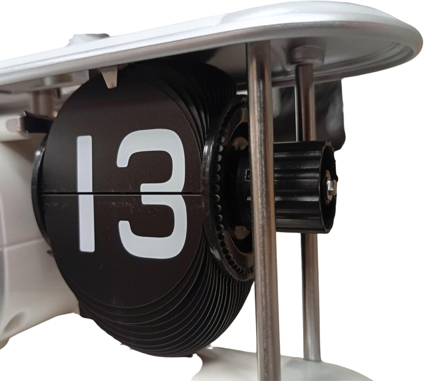 Retro Airplane Flip Clock – Vintage Biplane Novelty Desk Timepiece