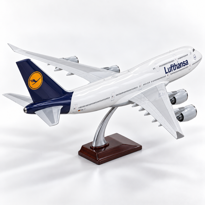 Lufthansa Boeing 747-8 Model Plane 1:160