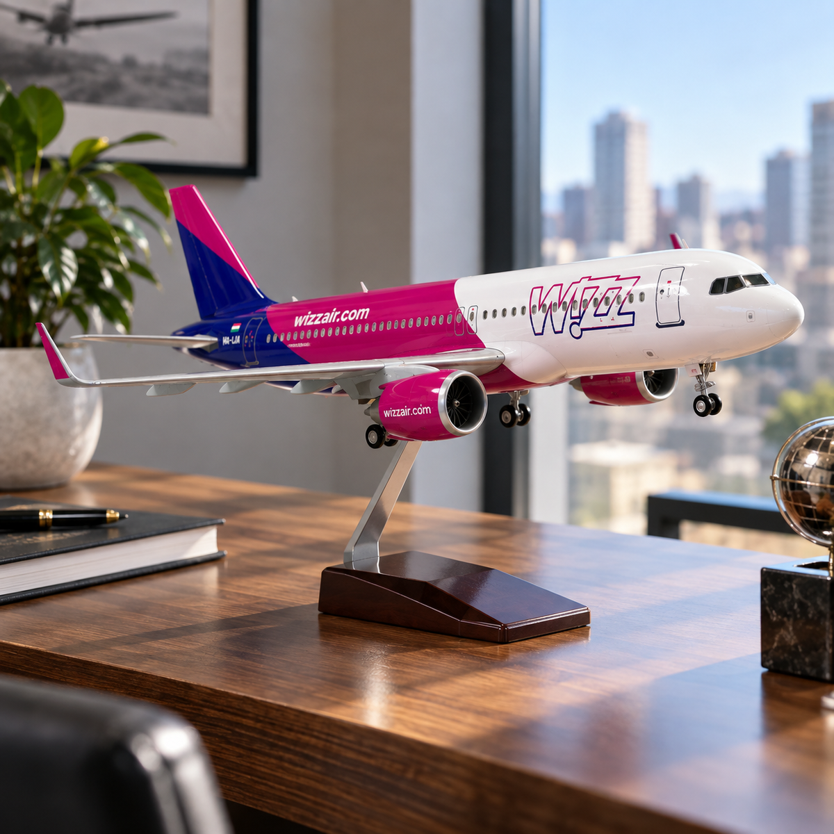 Wizz Air A320 Model Plane 1:80 Scale Replica for Collectors