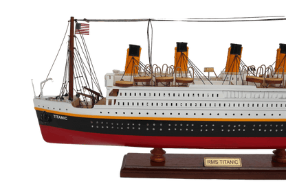 RMS Titanic Wooden Ship Model – 60cm | Handcrafted Mahogany & Acacia