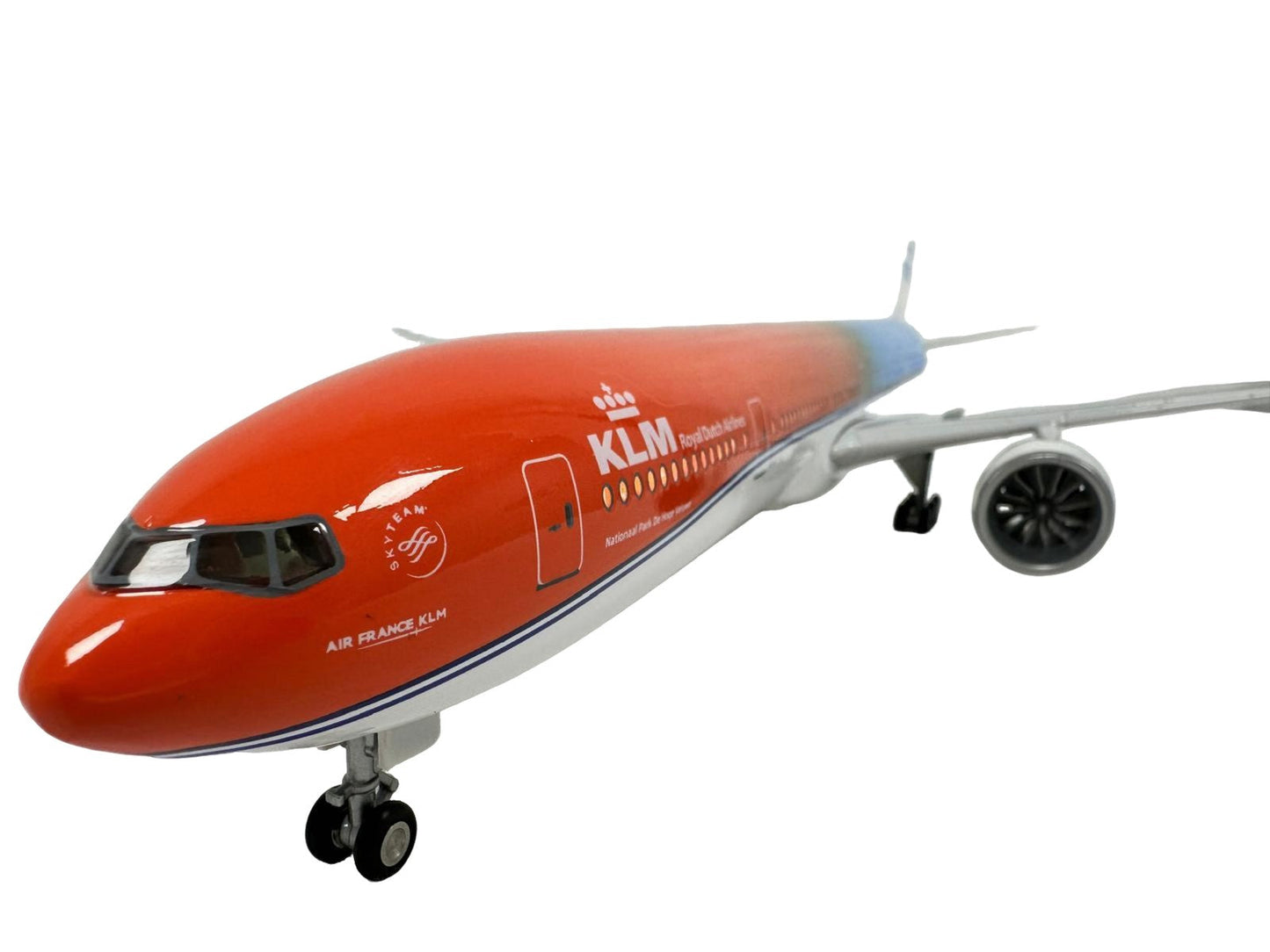 KLM 777 Model Plane Boeing Premium Large Scale Ideal Gift - Authentic Replicas & Models