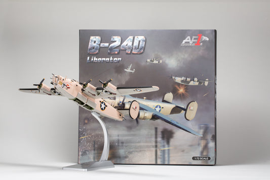 1:72 B-24D Liberator Bomber Model