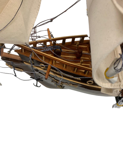 Very Large Wooden Sailing Ship Model – Handcrafted Classic Tall Ship Display 95cm Long