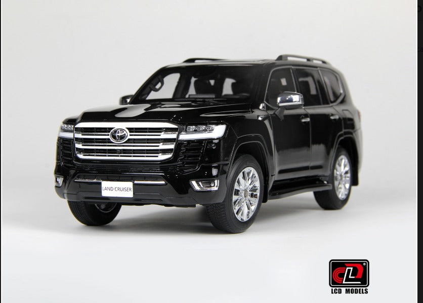 LCD Models Toyota Land Cruiser 300-ZX Die-Cast Model Car 1:18 Black