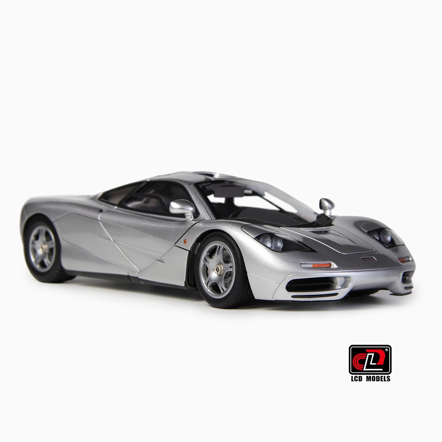 LCD Models McLaren F1 Die-Cast Model Car 1:18 Silver