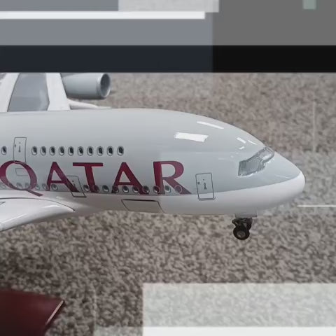 Qatar Airways Airbus A380 Model Plane Video